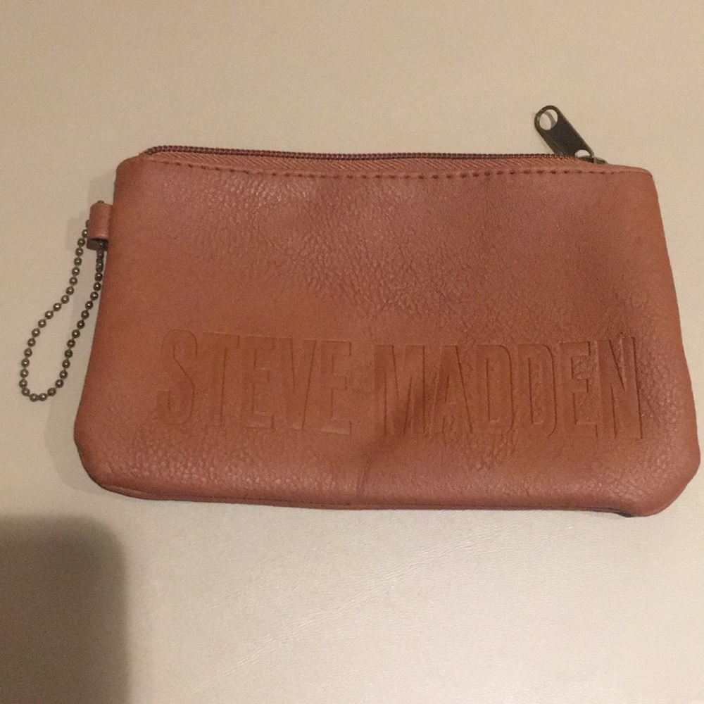 Mini Steve Madden brown bag!